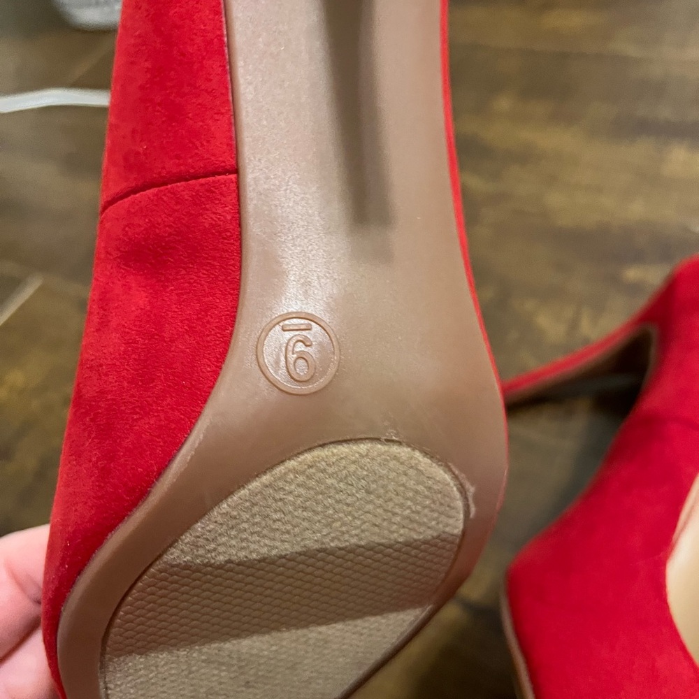 NWOT red suede pointed toe pumps prom - Picture 5 of 7